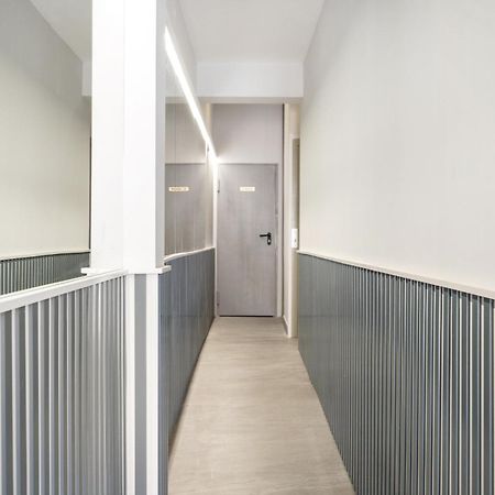 Madriver Apartamentos Reformados Con Parking Gratuito Dış mekan fotoğraf