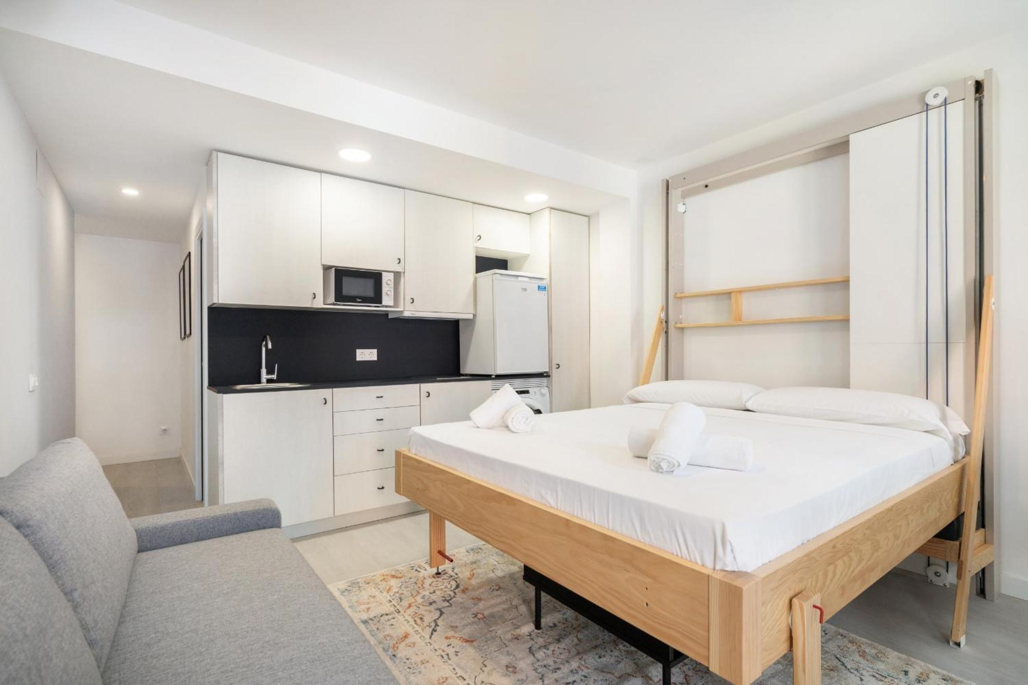 Madriver Apartamentos Reformados Con Parking Gratuito Dış mekan fotoğraf