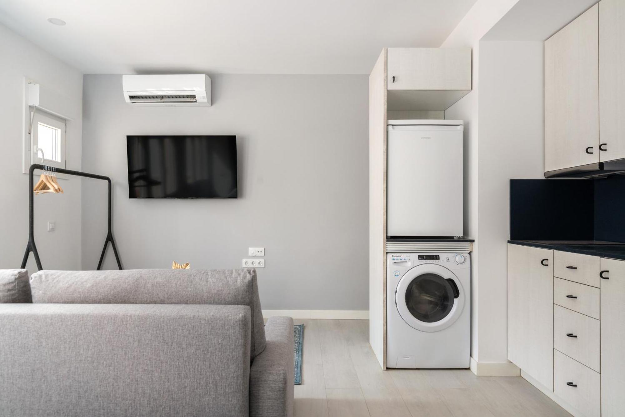 Madriver Apartamentos Reformados Con Parking Gratuito Dış mekan fotoğraf