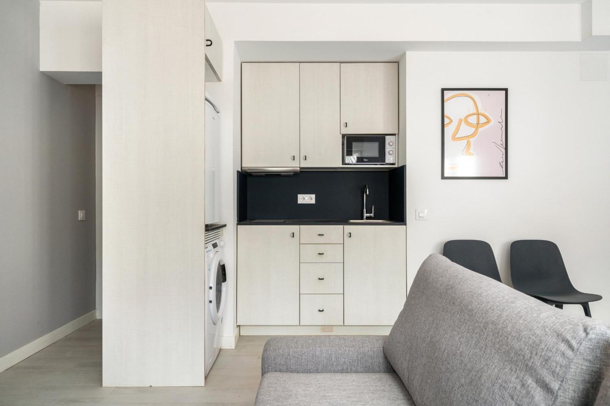 Madriver Apartamentos Reformados Con Parking Gratuito Dış mekan fotoğraf