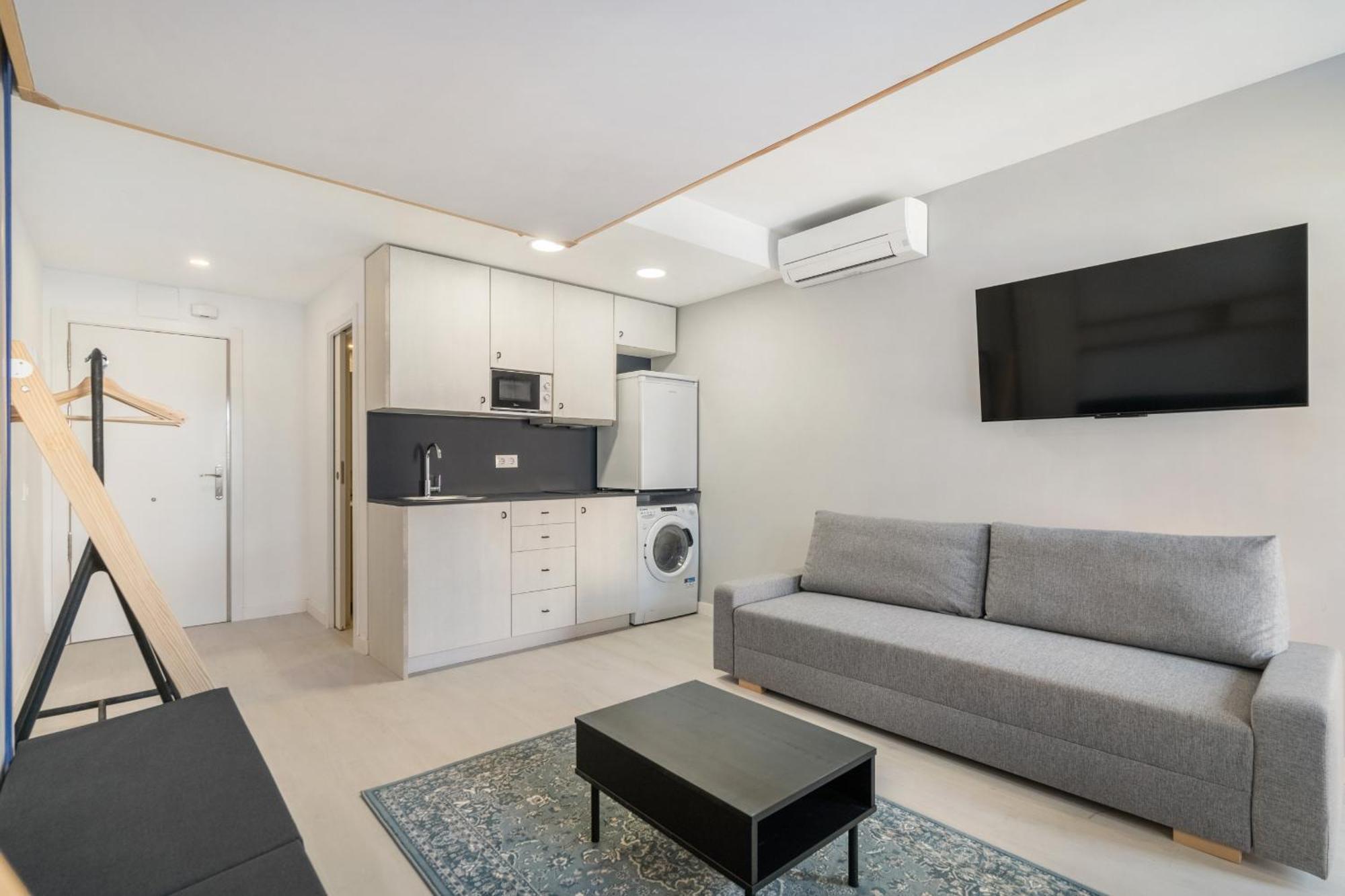Madriver Apartamentos Reformados Con Parking Gratuito Dış mekan fotoğraf