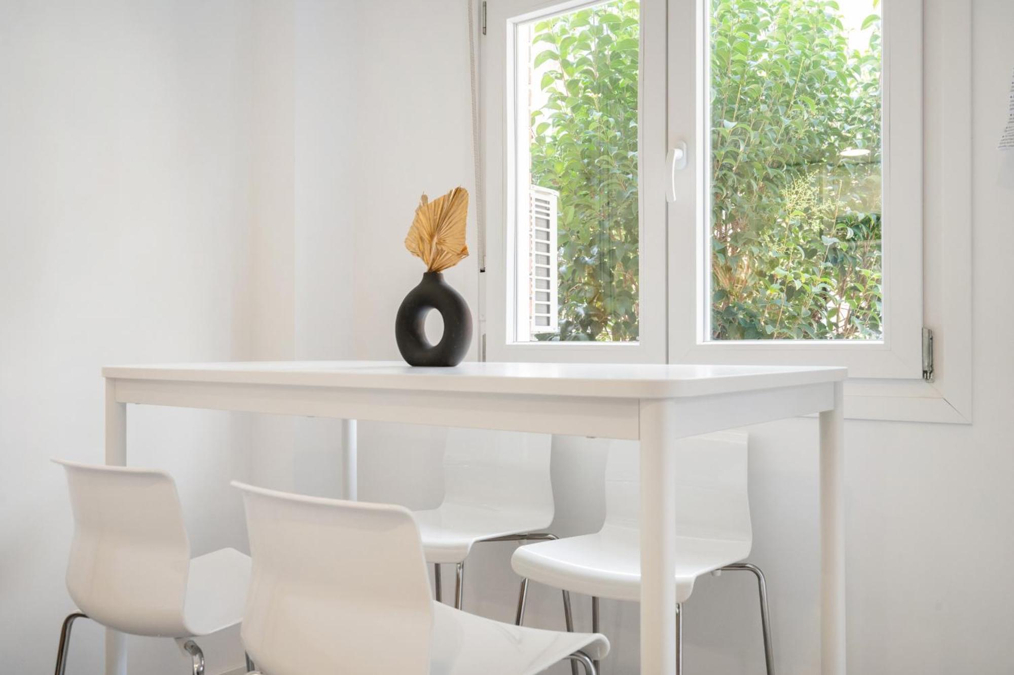 Madriver Apartamentos Reformados Con Parking Gratuito Dış mekan fotoğraf