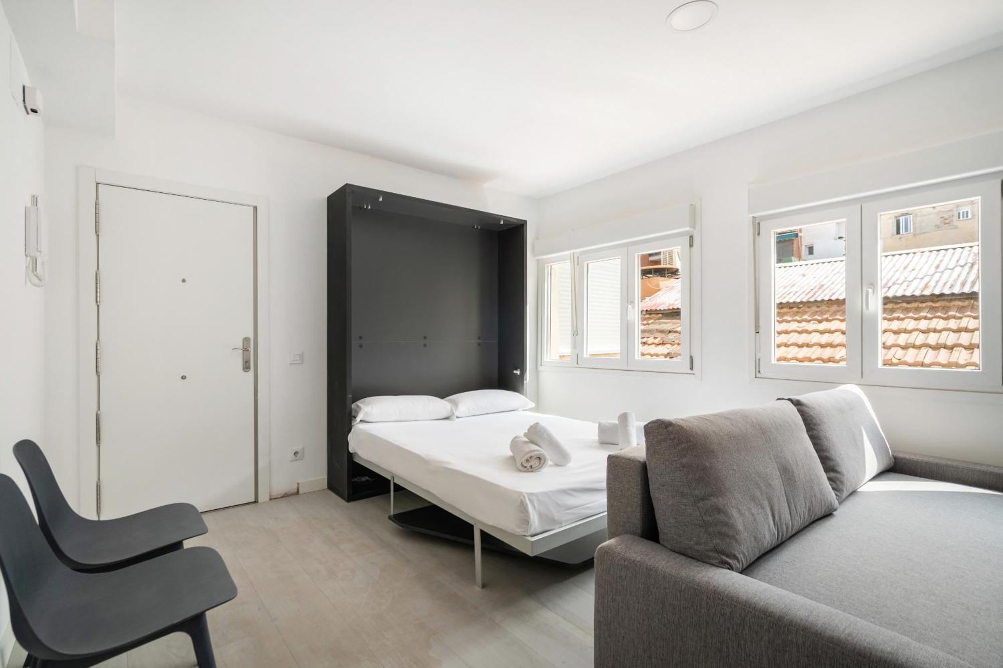 Madriver Apartamentos Reformados Con Parking Gratuito Dış mekan fotoğraf