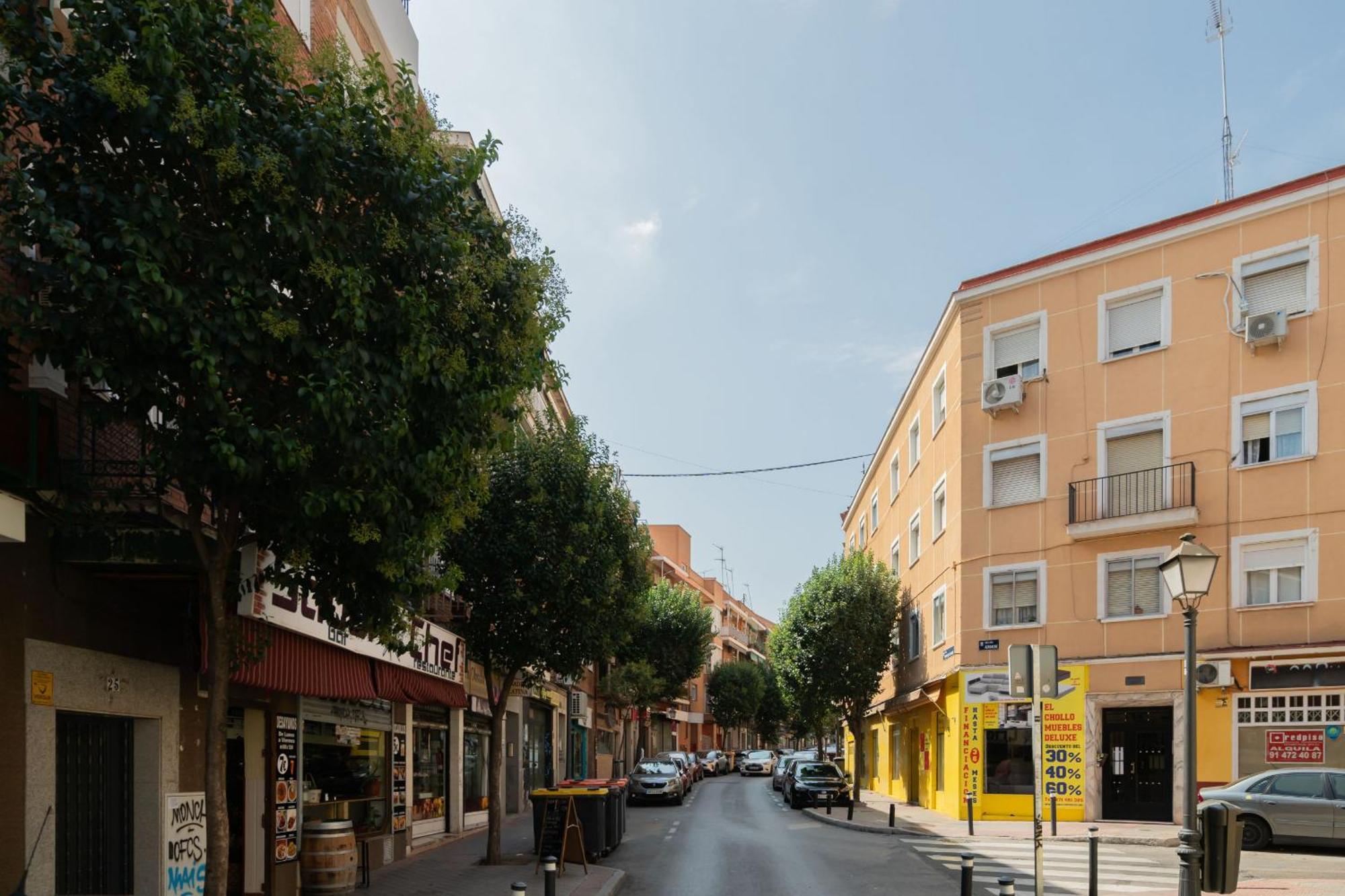 Madriver Apartamentos Reformados Con Parking Gratuito Dış mekan fotoğraf